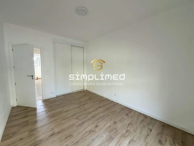 Apartamento T3 para Venda em Alto do Seixalinho, Santo André e Verderena Foto 12