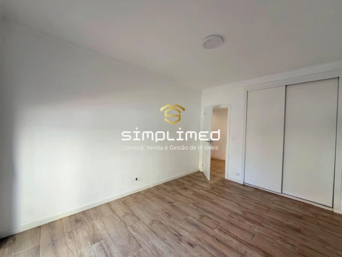 Apartamento T3 para Venda em Alto do Seixalinho, Santo André e Verderena Foto 8