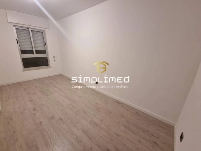 Apartamento T2 para Venda em Setubal (São Sebastião) Foto 9