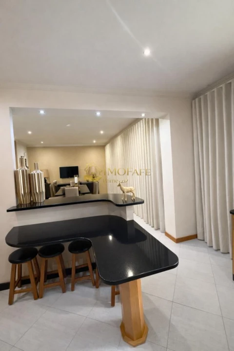 Moradia T4 para Venda em Golães