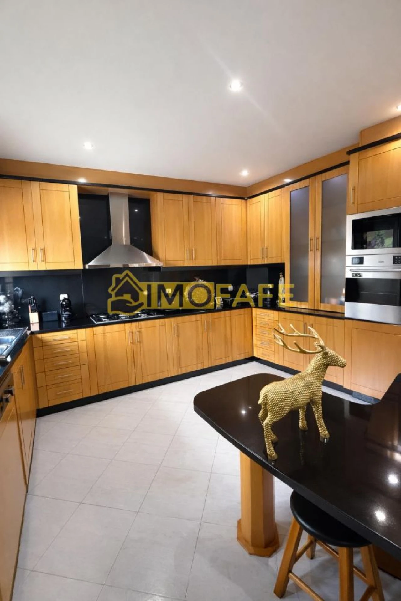 Moradia T4 para Venda em Golães Foto 6