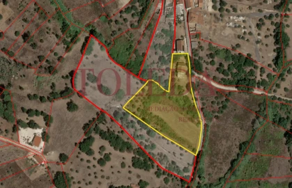Moradia T4 para Venda em Casais e Alviobeira