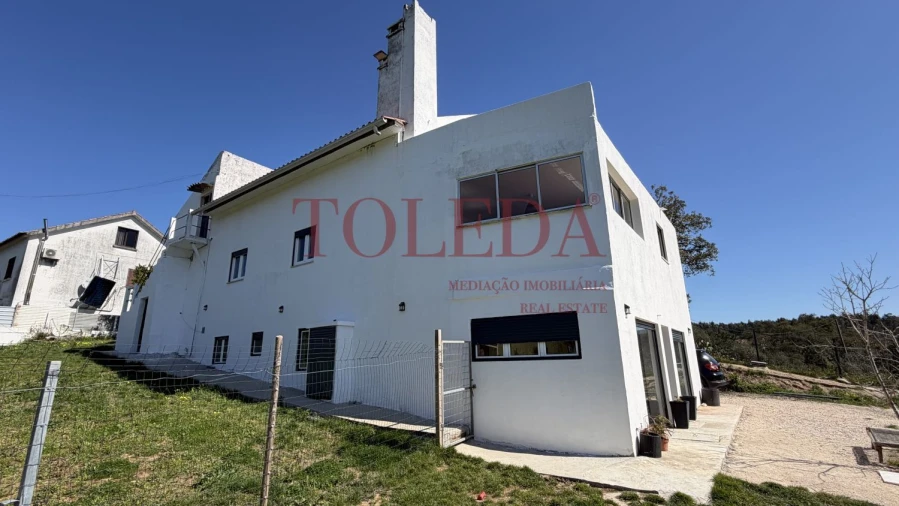 Moradia T4 para Venda em Casais e Alviobeira Foto 45