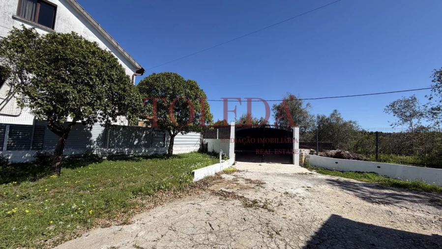 Moradia T4 para Venda em Casais e Alviobeira Foto 22