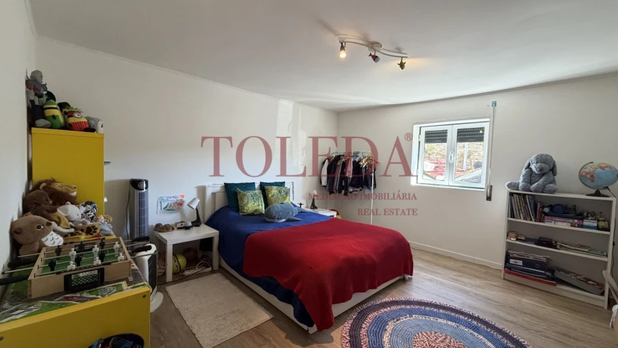 Moradia T4 para Venda em Casais e Alviobeira Foto 20