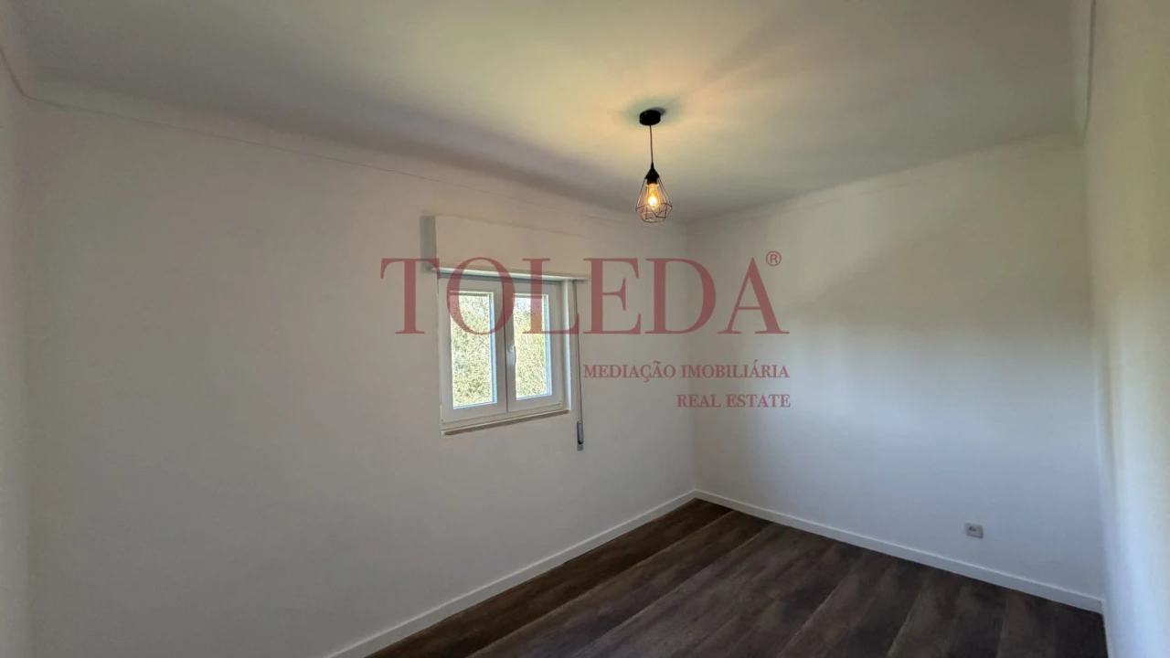 Moradia T4 para Venda em Casais e Alviobeira Foto 26