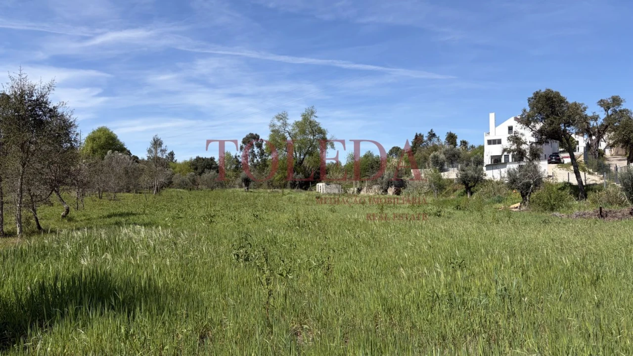 Moradia T4 para Venda em Casais e Alviobeira Foto 55