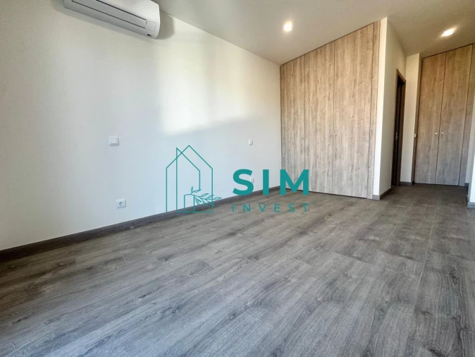 Apartamento T3 para Venda em Tavira (Santa Maria e Santiago) Foto 8