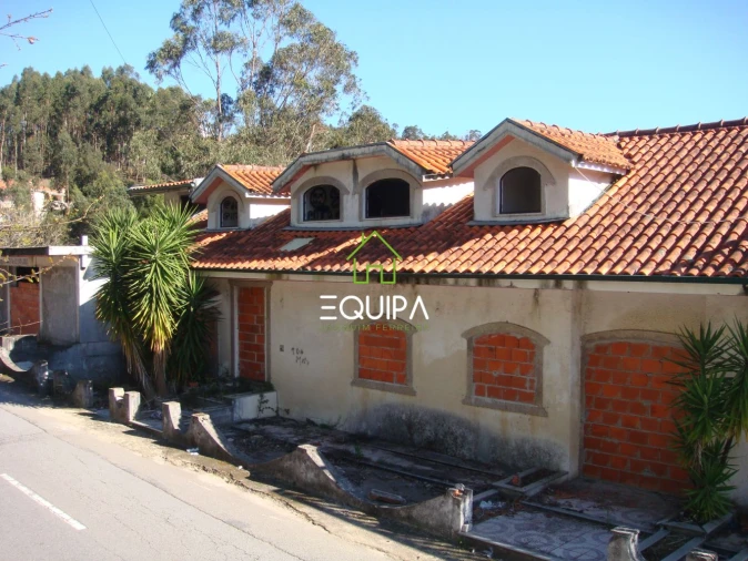 Moradia T3 para Venda em Lordelo Foto 5