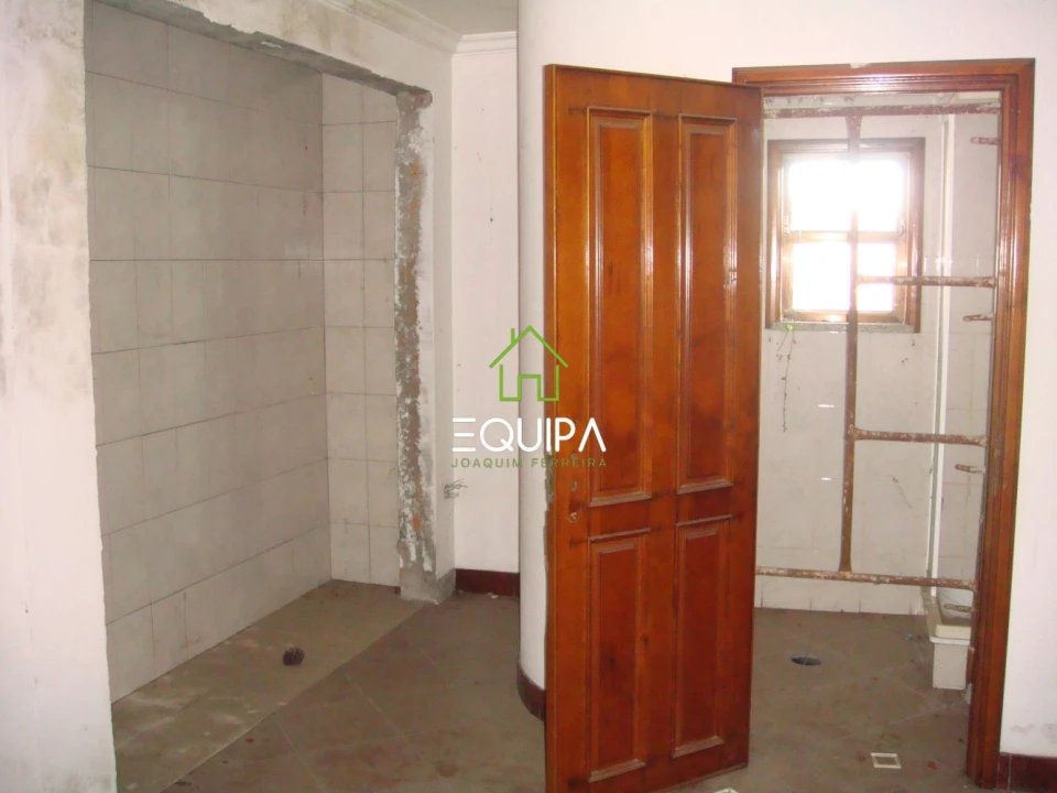 Moradia T3 para Venda em Lordelo Foto 14