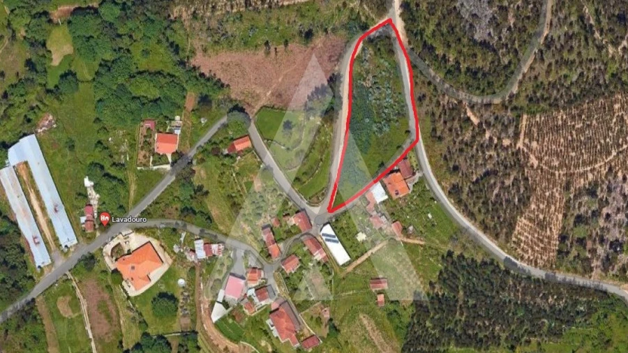 Terreno para Venda em Ossela