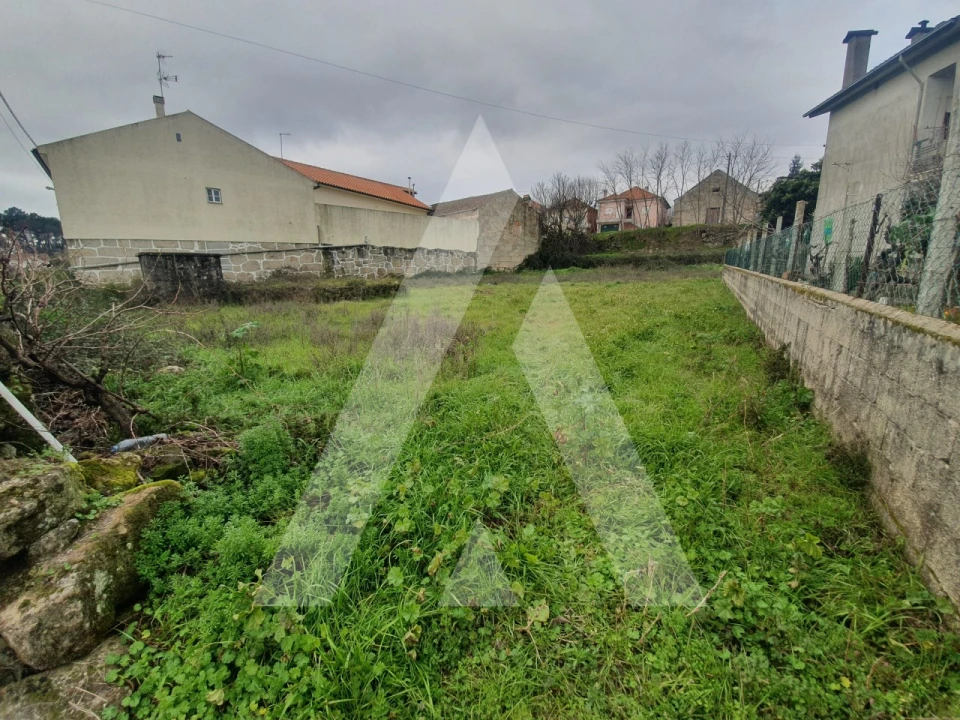 Terreno para Venda em Mangualde, Mesquitela e Cunha Alta Foto 1