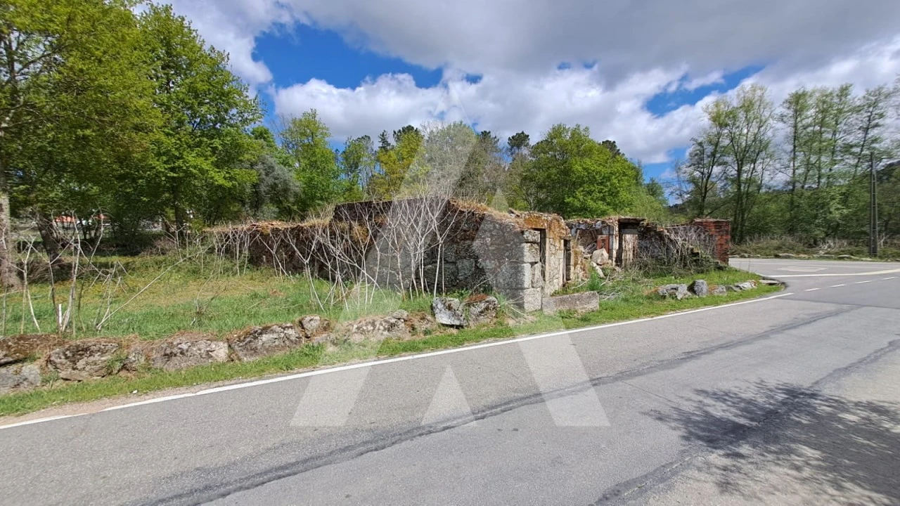 Terreno para Venda em Orgens Foto 5