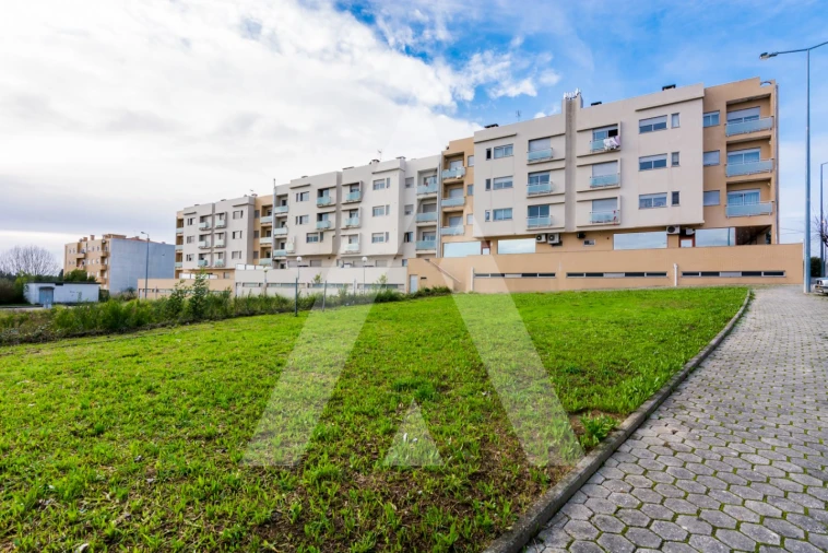 Terreno para Venda em São João de Ver Foto 4
