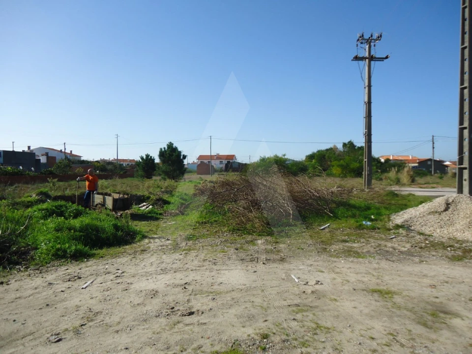 Terreno para Venda em Gafanha da Nazaré Foto 2