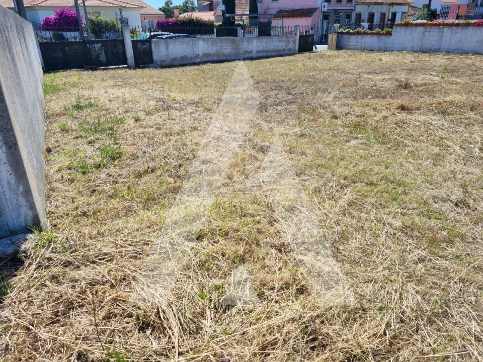 Terreno para Venda em Aradas Foto 1