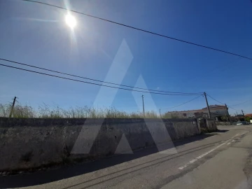 Terreno para Venda em Esgueira