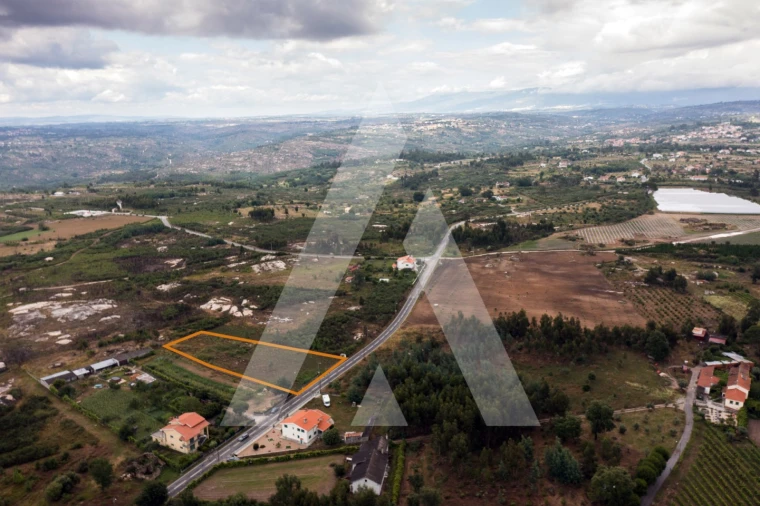 Terreno para Venda em Midões Foto 3