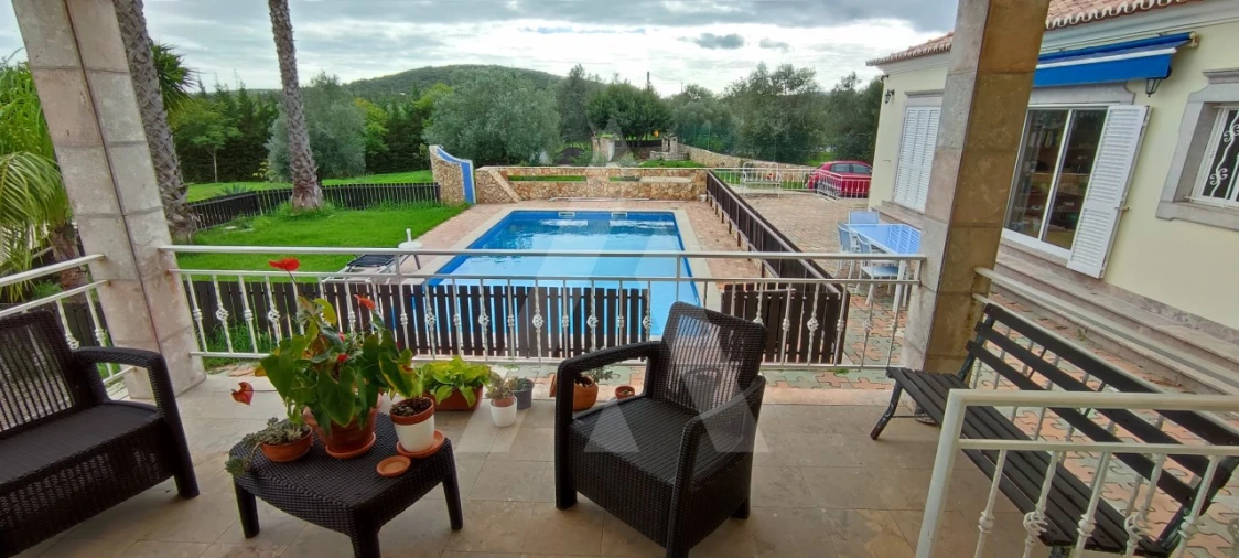 Moradia T4 para Venda em São Brás de Alportel Foto 2