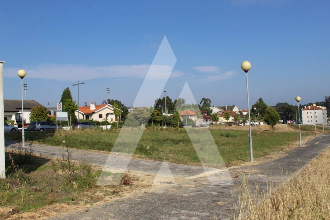 Terreno para Venda em Oliveira do Bairro Foto 2