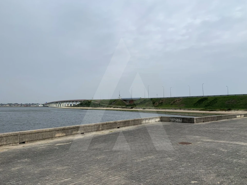 Terreno para Venda em Gafanha da Nazaré Foto 3