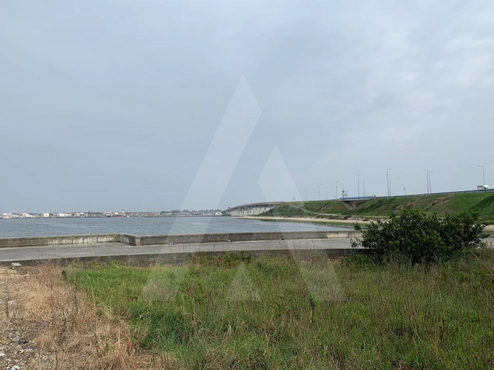 Terreno para Venda em Gafanha da Nazaré Foto 2