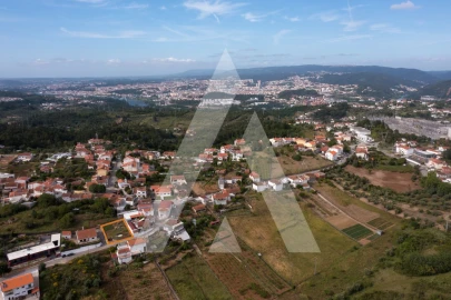 Terreno para Venda em Santa Clara e Castelo Viegas
