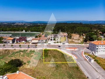 Terreno para Venda em Oliveira do Bairro