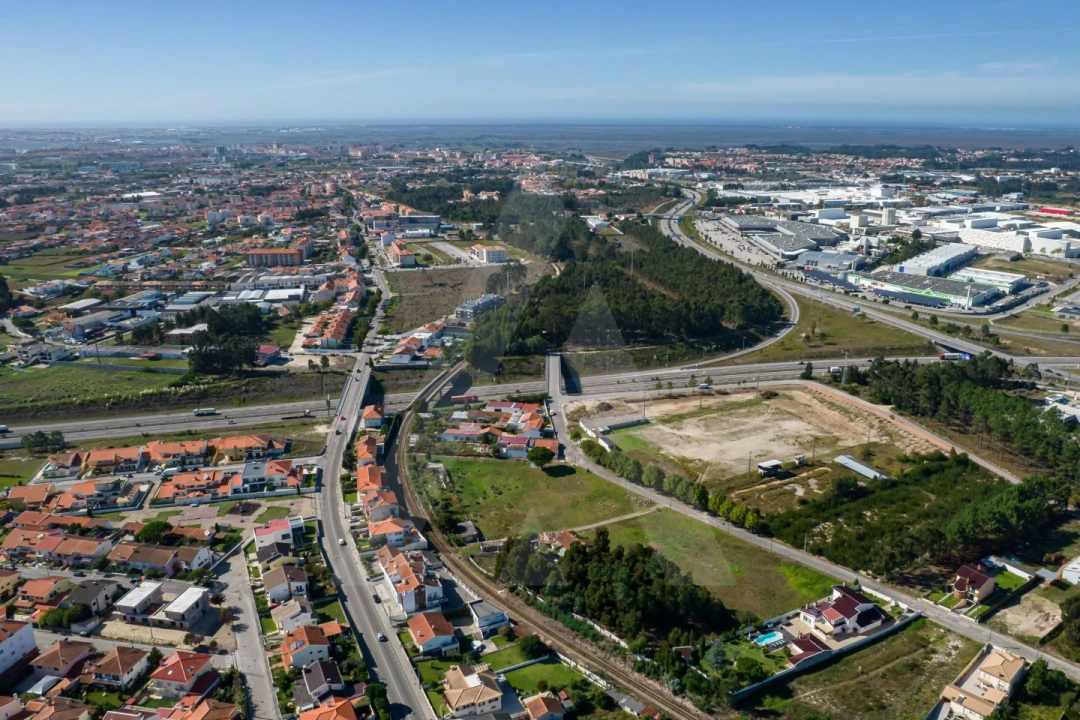 Terreno para Venda em Eixo e Eirol Foto 4