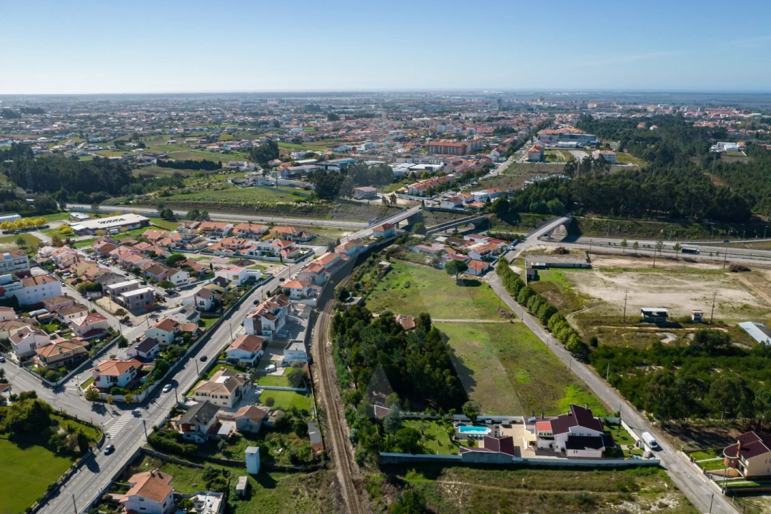 Terreno para Venda em Eixo e Eirol Foto 9