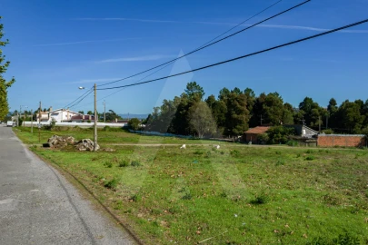 Terreno para Venda em Eixo e Eirol