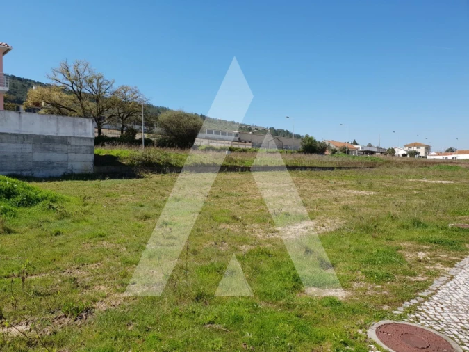 Terreno para Venda em Porto de Mós - São João Baptista e São Pedro Foto 2