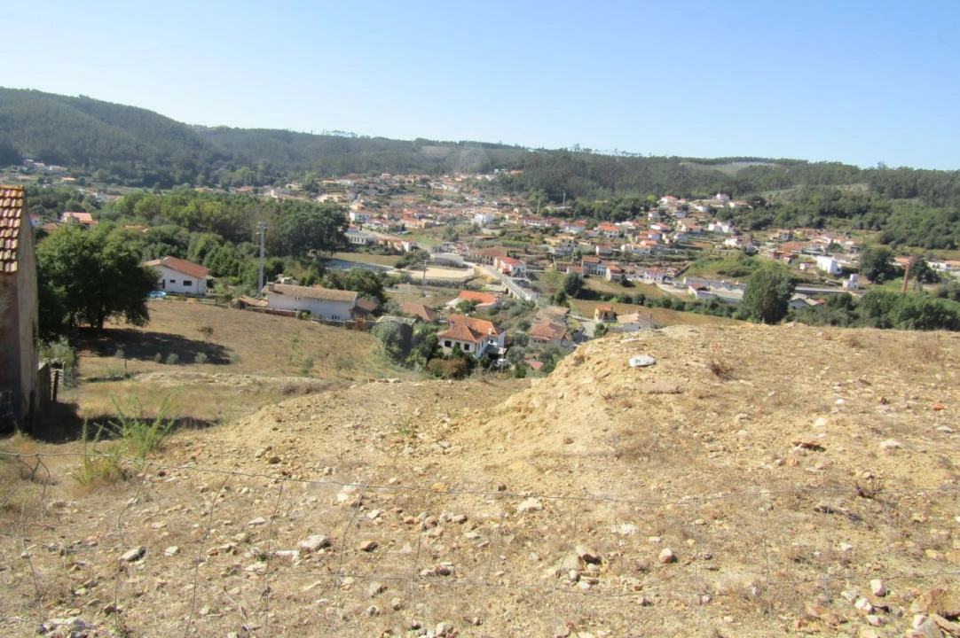 Terreno para Venda em Albergaria-A-Velha e Valmaior Foto 1