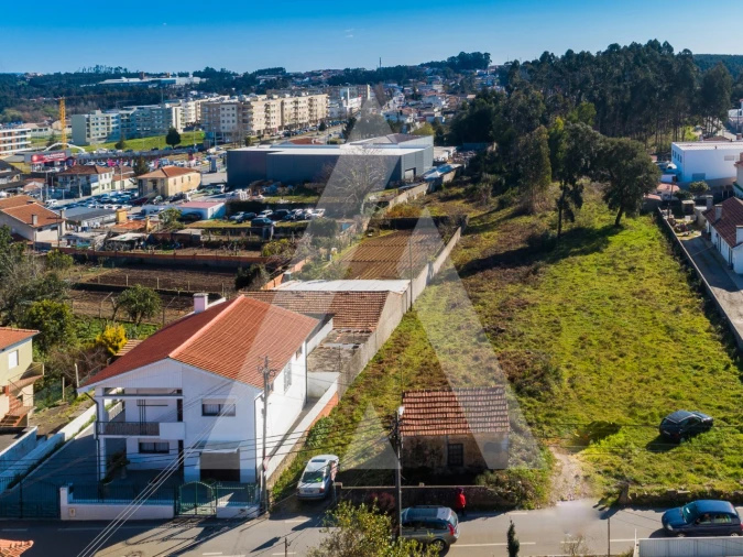 Terreno para Venda em Lourosa Foto 3
