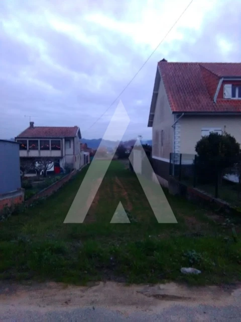 Terreno para Venda em Oiã