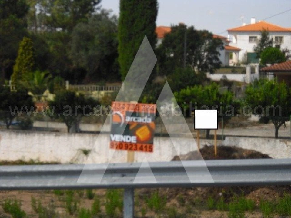 Terreno para Venda em Sangalhos Foto 3