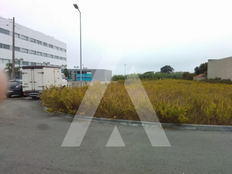 Terreno para Venda em Esgueira Foto 2
