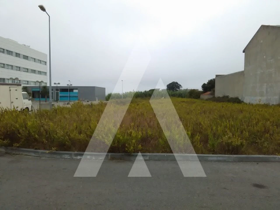 Terreno para Venda em Esgueira Foto 1