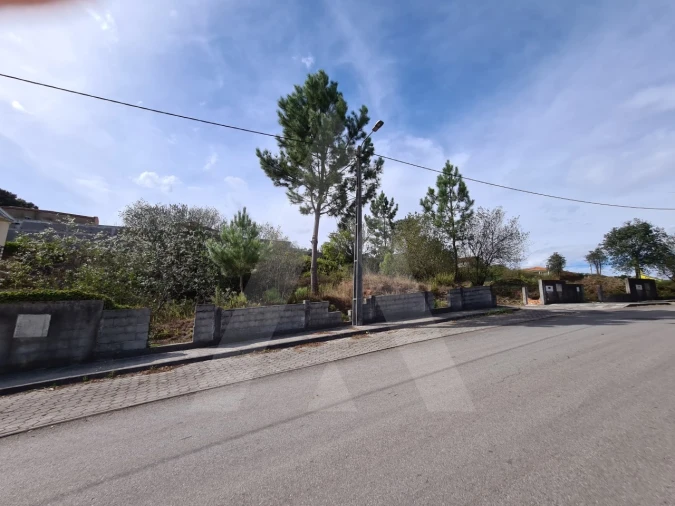 Terreno para Venda em Alquerubim Foto 1