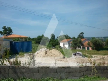 Terreno para Venda em Oliveira do Bairro