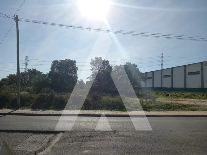 Terreno para Venda em Seixal, Arrentela e Aldeia de Paio Pires Foto 2