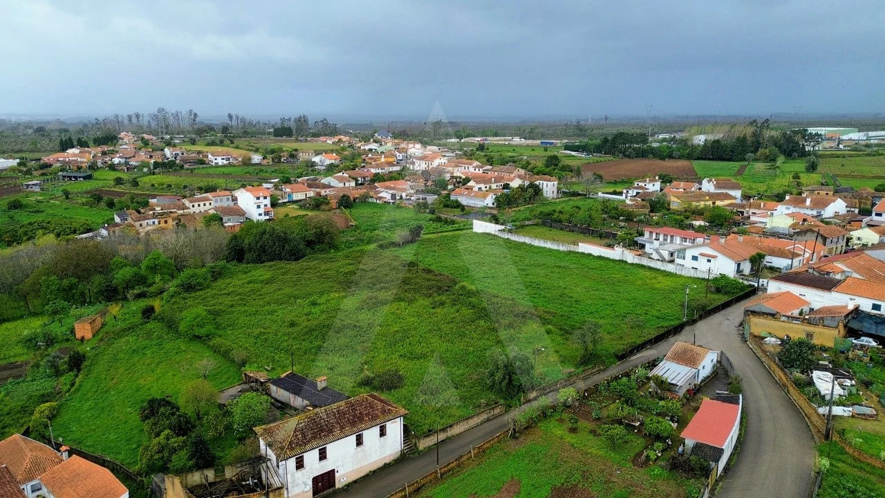 Terreno para Venda em Albergaria-A-Velha e Valmaior Foto 1