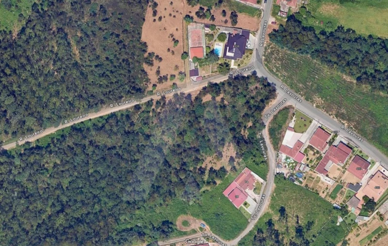 Terreno para Venda em Argoncilhe Foto 13