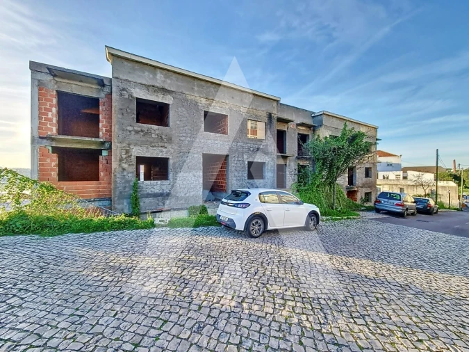 Terreno para Venda em Seixal, Arrentela e Aldeia de Paio Pires Foto 2