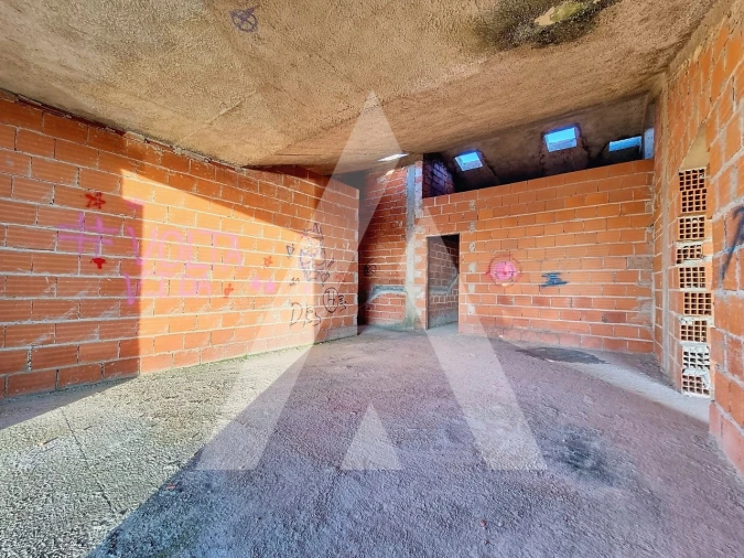 Terreno para Venda em Seixal, Arrentela e Aldeia de Paio Pires Foto 12