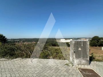 Terreno para Venda em Oliveira do Bairro