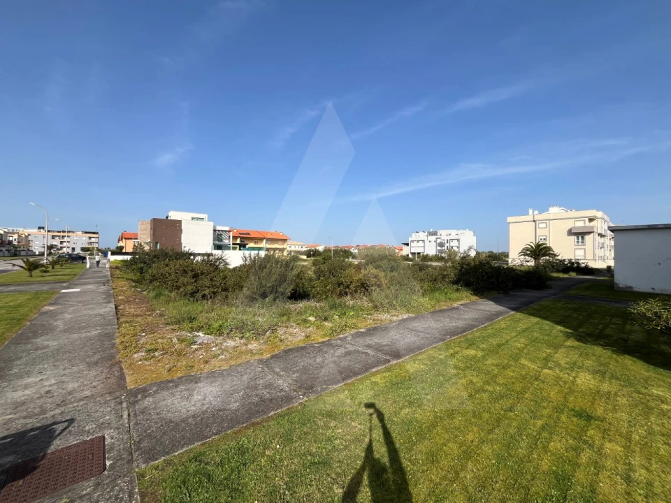 Terreno para Venda em Gafanha da Boa Hora Foto 5