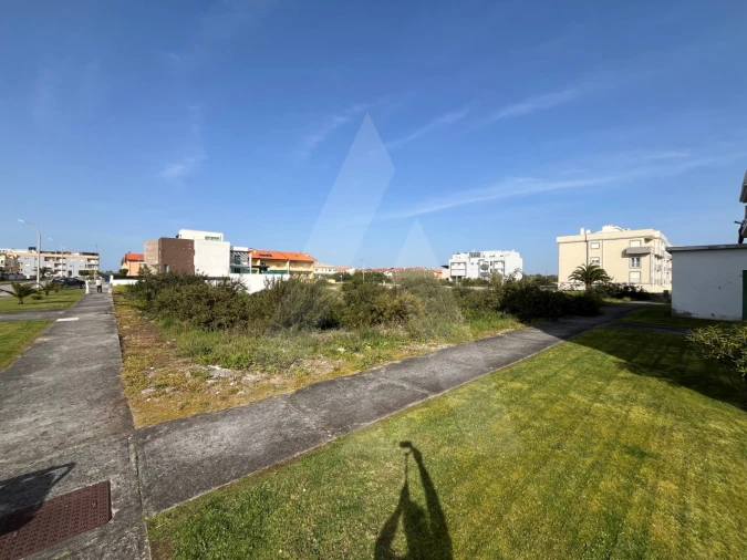 Terreno para Venda em Gafanha da Boa Hora Foto 2