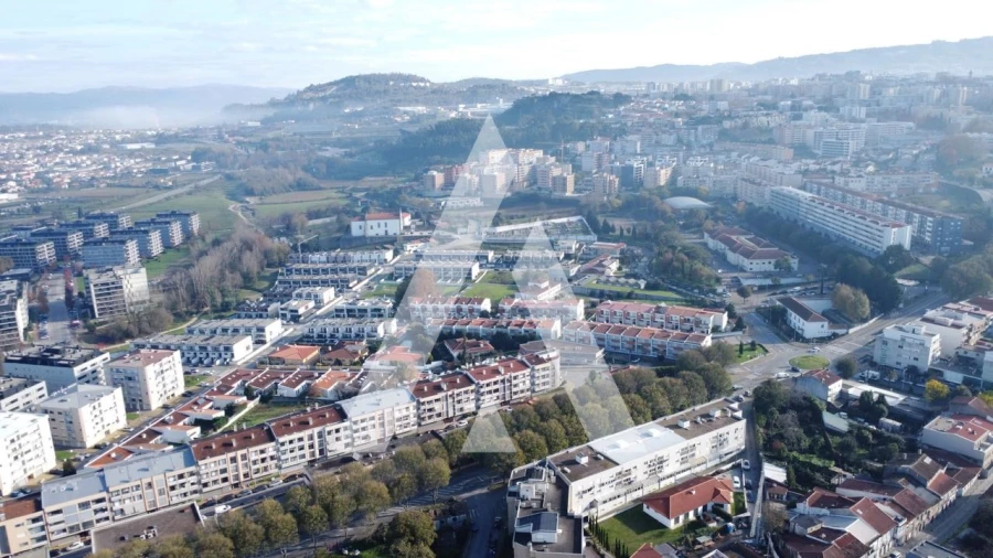 Terreno para Venda em Real, Dume e Semelhe Foto 8