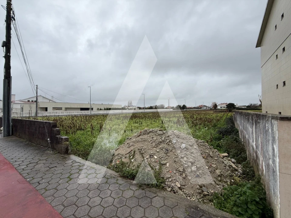 Terreno para Venda em Gafanha da Encarnação Foto 6